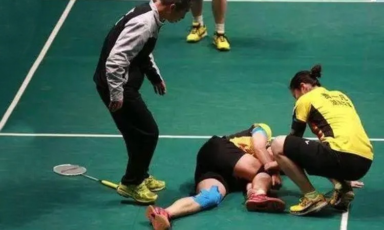 东契奇队内训练简直是大活宝一枚